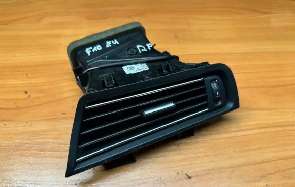 BMW 5 F10 F11 Dashboard side air vent grill/cover trim F5916689010 0761810 0022