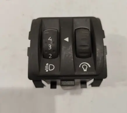 Renault Scenic II - Grand scenic II Headlight level height control switch 8200121805B