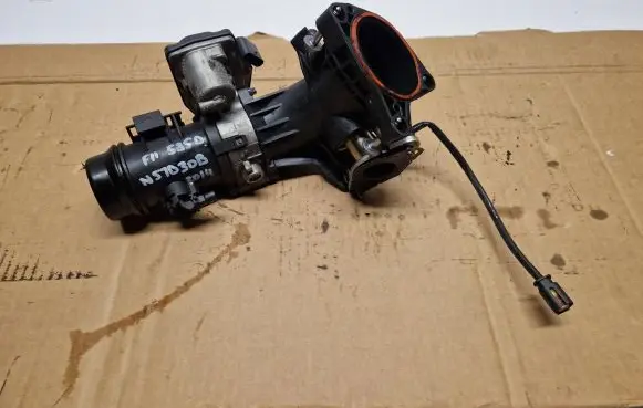 BMW 5 F10 F11 Engine shut-off valve 8519492 10378517 50836904