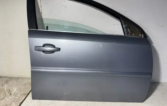 Opel Signum Front door