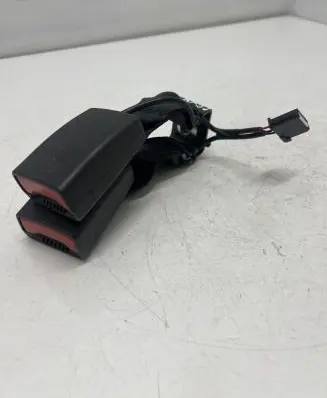 Opel Karl Middle seatbelt buckle (rear) 42589907