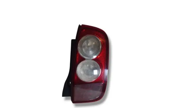 Nissan Micra Rear/tail lights Rs102