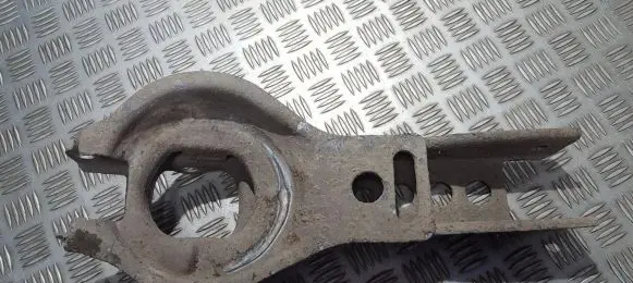 Volvo V70 Rear upper control arm/wishbone