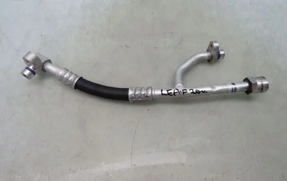 Nissan Leaf II (ZE1) Air conditioning (A/C) pipe/hose 924483NL1A