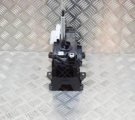 Toyota RAV 4 (XA50) Gear shifter/selector 75M018