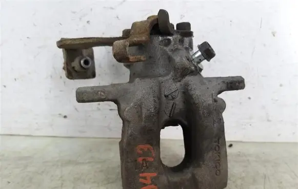 Toyota Verso-S Rear brake caliper