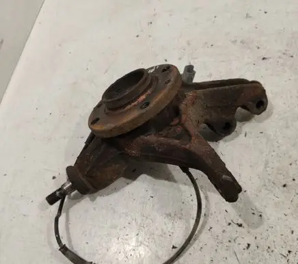 Citroen Berlingo Front wheel hub spindle knuckle
