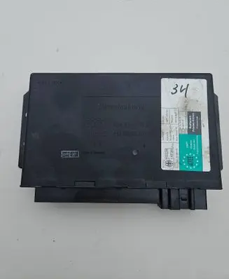 Audi A4 S4 B5 8D Comfort/convenience module 4B0962258B 410215006002