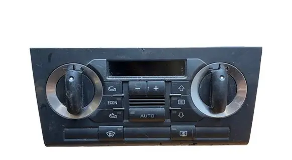 Audi A3 S3 8P Climate control unit 8P0820043H5PR 412206018027