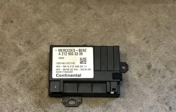 Mercedes-Benz C W204 Fuel injection pump control unit/module A2129000306