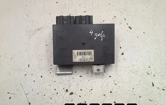Volkswagen Golf IV Engine control unit/module 1C0962258J