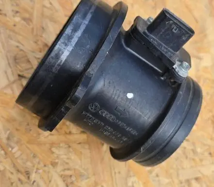 Audi A6 C7 Mass air flow meter 059906461N
