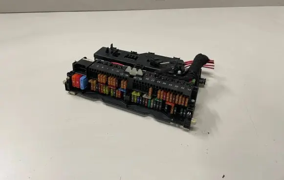 BMW X3 E83 Fuse box set 8364542
