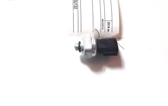 Mazda CX-5 Air conditioning (A/C) pressure sensor 42CP813