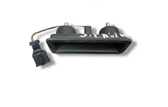Skoda Fabia Mk1 (6Y) Tailgate/boot open switch button 6Y0827574K