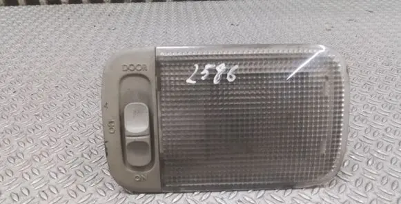 Subaru Legacy Rear seat light