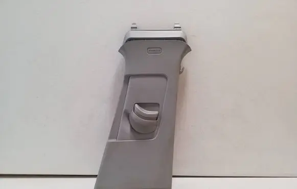 Audi Q2 - (B) pillar trim (top) 81A867244