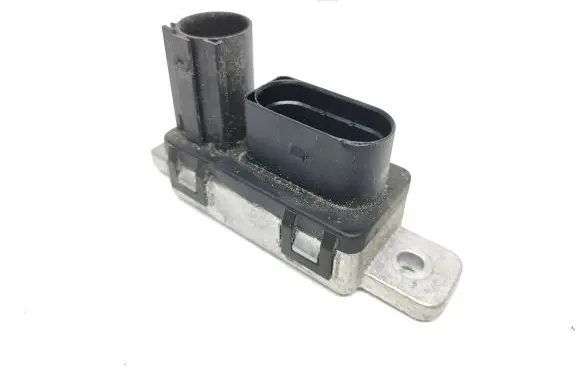Volvo XC40 Glow plug pre-heat relay 31431776