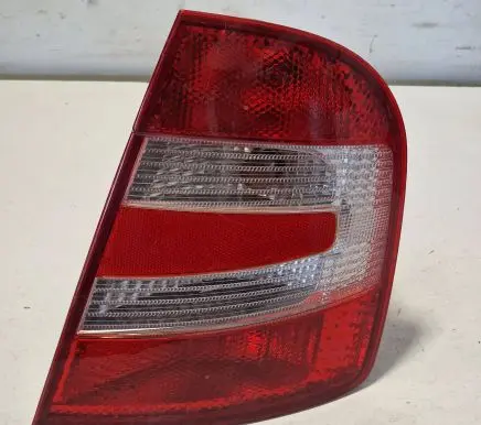Skoda Fabia Mk1 (6Y) Rear/tail lights