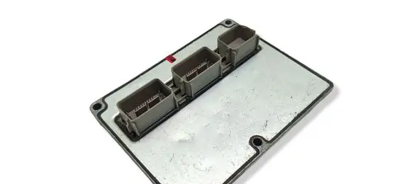 Ford Focus Engine control unit/module 5M5112A650AD