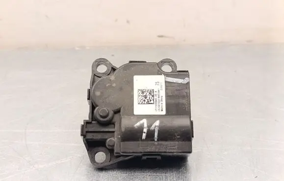 Tesla Model Y Air flap motor/actuator 150064000A