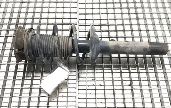 Volkswagen Golf VII Front shock absorber/damper