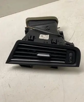 BMW 5 F10 F11 Dashboard side air vent grill/cover trim F5916689010 0761810