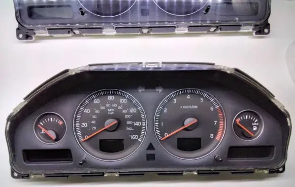 Volvo XC90 Speedometer (instrument cluster) 30746107