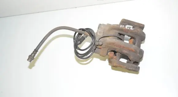 BMW 2 F22 F23 Front brake caliper 6857688 34116857688 6850971