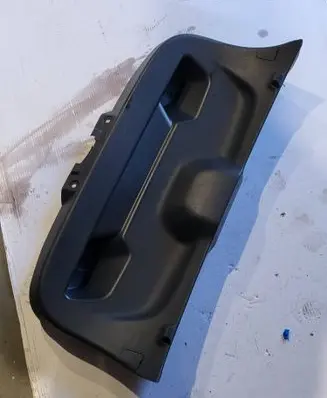Opel Corsa F Tailgate trim 98232025ZD 966429V01 39196889