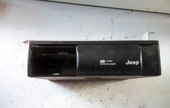 CD/DVD changer