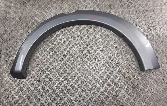 Mitsubishi L200 Rear arch trim 7407A399