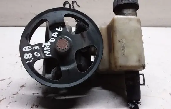 Mazda 6 Power steering pump