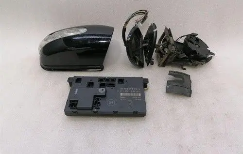 Mercedes-Benz E W211 Front door electric wing mirror A2038106276