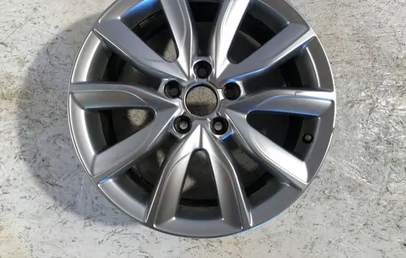 Audi A3 S3 8P R17 alloy rim 