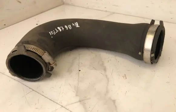 Audi A4 S4 B8 8K Intercooler hose/pipe 8K0145709H