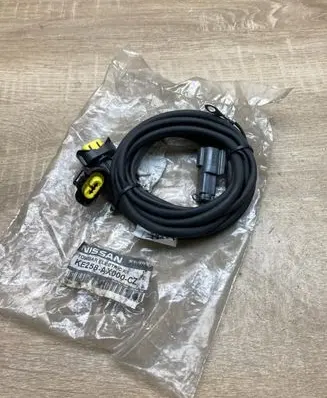 Nissan Almera N16 Fog light part KE258AX000CZ FOGLIGHTWIRINGLOOM