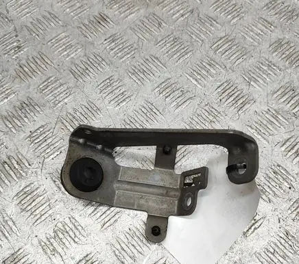 Mercedes-Benz B W247 Other body part A6080900300
