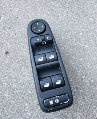 Citroen C4 Grand Picasso Electric window control switch 96639382ZD