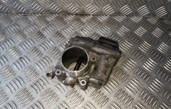 Mazda 6 Throttle valve RF7J136B0D RF7J136B0 4K01H