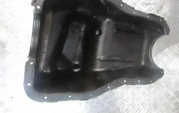 Renault Megane I Oil sump 7700872643B
