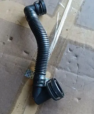 Breather/breather pipe/hose