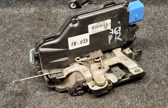 Porsche Cayenne (9PA) Front door lock 3D1837016AC