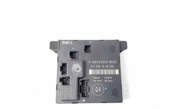 Mercedes-Benz E W211 Door control unit/module A2118201626