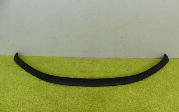 Renault Zoe Front bumper lip 6201028555r