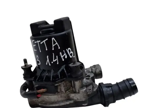 Volkswagen Jetta VI Secondary air pump 04E131333A 04E131083E