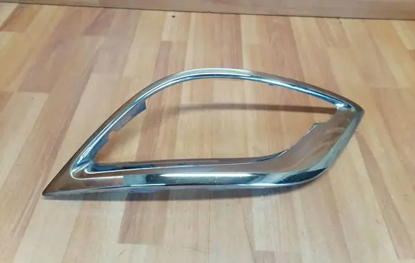 Renault Espace V (RFC) Front fog light trim/grill C22564383R 620723719R
