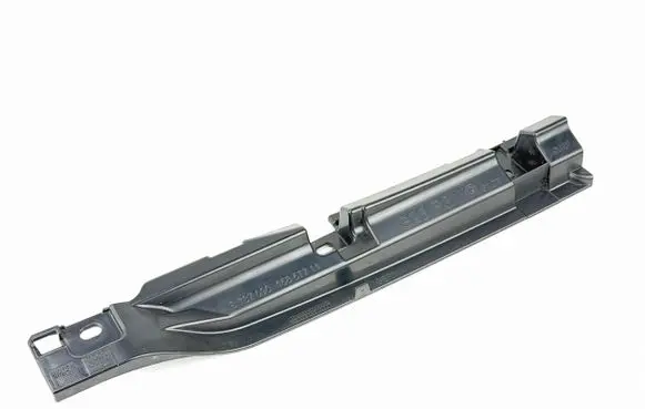 BMW i4 Sill/side skirt trim 8737090 15857711
