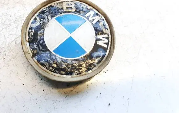 BMW 5 E39 Original wheel cap 6768640