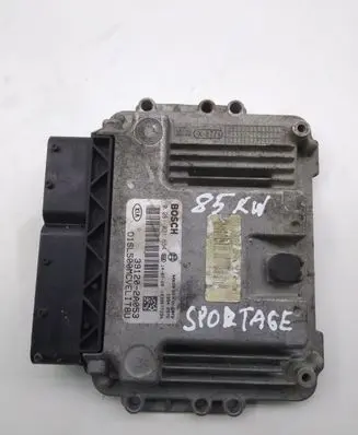 KIA Sportage Engine control unit/module 0281031654
